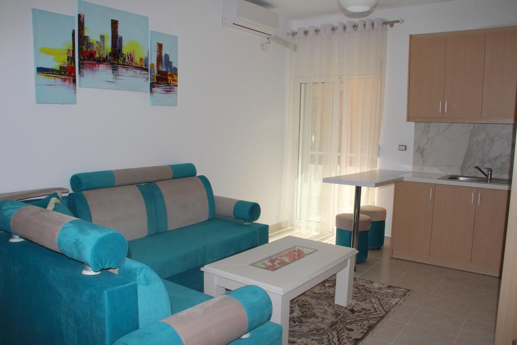 Kristi Apartments Sarandë Exterior foto